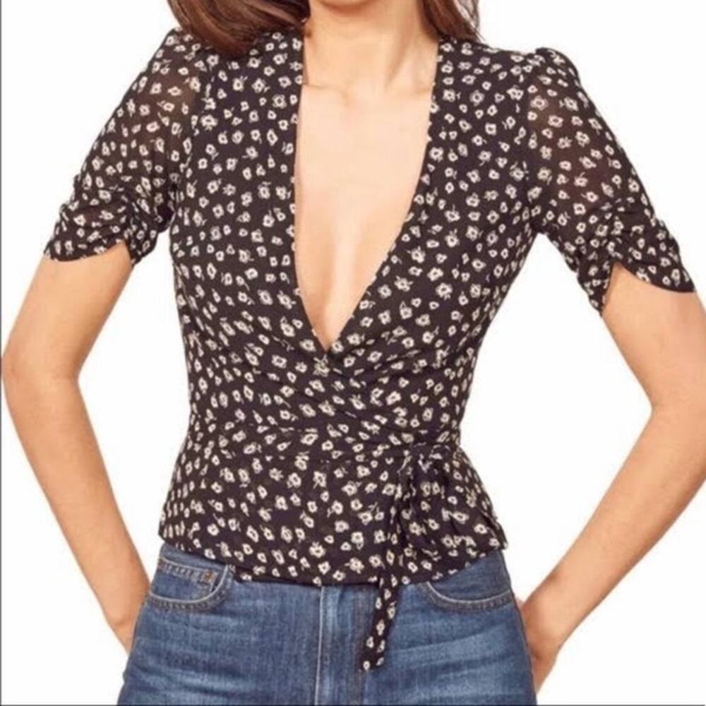 Reformation Charlotte Floral Wrap Top in Black/White Floral